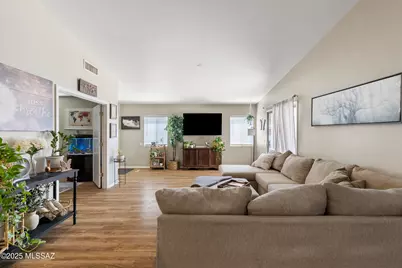 4396 S Valley Rd Road, Tucson, AZ 85714 - Photo 11