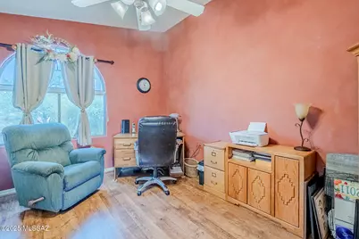 2723 S Chipshot Drive, Green Valley, AZ 85614 - Photo 17