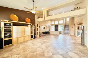 9760 E Spring Ridge Pl, Tucson, AZ 85749 - Photo 13