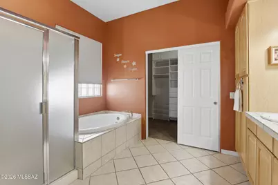 9760 E Spring Ridge Place, Tucson, AZ 85749 - Photo 33