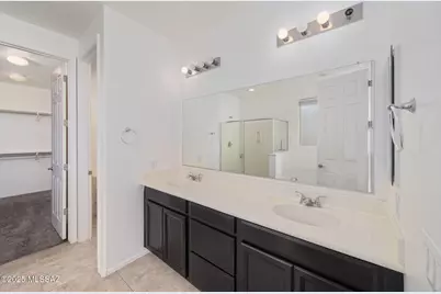 11324 Granite Gulch Way, Tucson, AZ 85747 - Photo 25
