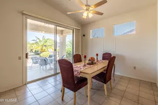 1942 W Amblemorn Dr, Green Valley, AZ 85622 - Photo 7