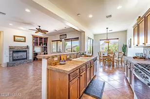 2499 W Bassett Peak Dr, Green Valley, AZ 85622 - Photo 11