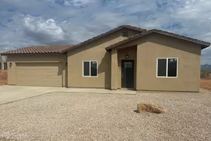 1723 Circulo Suecia, Rio Rico, AZ 85648 - Photo 1