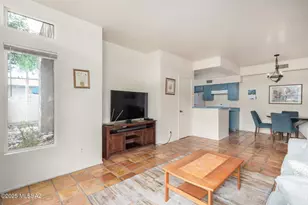 7916 E Colette Cir, Tucson, AZ 85710 - Photo 7