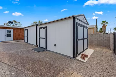 6951 E 1st Street, Tucson, AZ 85710 - Photo 37