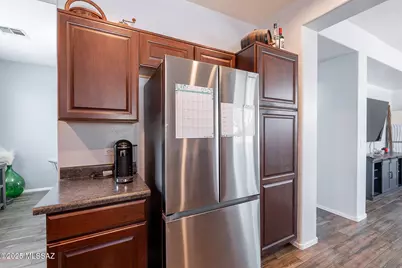 1090 E Lyle Canyon Drive, Sahuarita, AZ 85629 - Photo 9