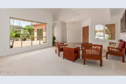 13066 Eagleview Drive, Oro Valley, AZ 85755 - Photo 7