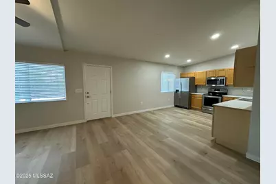 645 W Mabel Street, Tucson, AZ 85705 - Photo 3