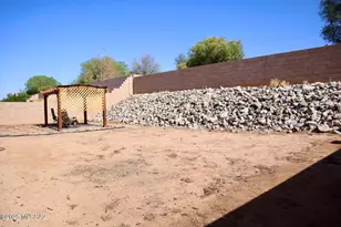 8361 W Screech Owl Dr Dr, Tucson, AZ 85757 - Photo 31