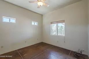 41453 E Cathy Ln, Marana, AZ 85658 - Photo 17