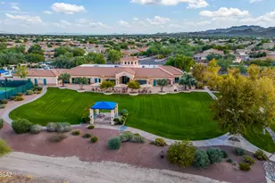 7541 W Wandering Coyote Dr, Tucson, AZ 85743 - Photo 43