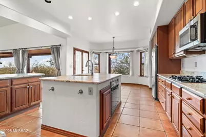 5480 W Sharpshooter Court, Tucson, AZ 85743 - Photo 19