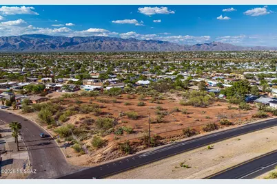 3727 Sarnoff Drive, Tucson, AZ 85730 - Photo 3