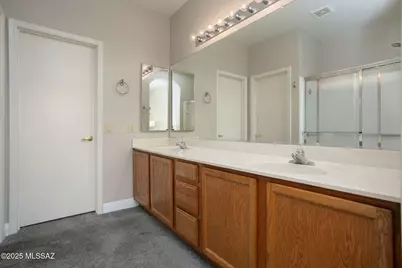 38916 S Carefree Drive, Tucson, AZ 85739 - Photo 13