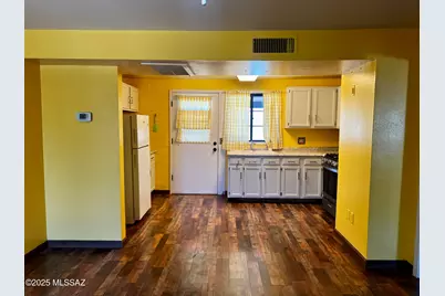 277C S Paseo Pena, Green Valley, AZ 85614 - Photo 5