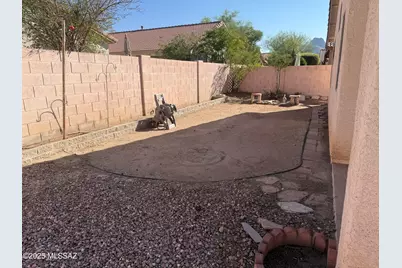 6927 W Red Rock Drive, Tucson, AZ 85743 - Photo 9