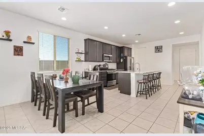 630 W Calle Las Varitas, Sahuarita, AZ 85629 - Photo 3