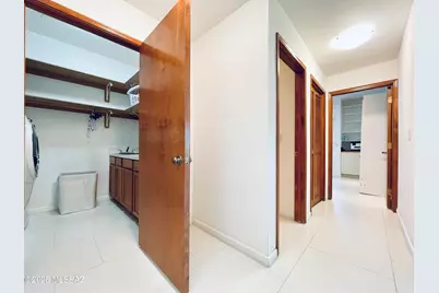 1979 E Campbell Terrace, Tucson, AZ 85718 - Photo 17
