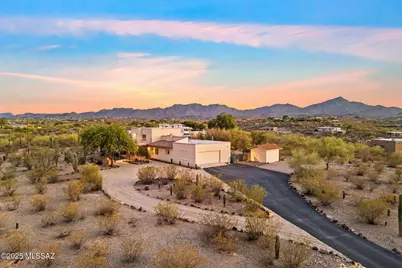 6121 N Desert Willow Drive, Tucson, AZ 85743 - Photo 1