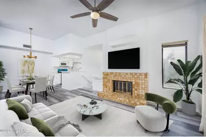 7968 E Colette Circle #UNIT 216, Tucson, AZ 85710 - Photo 3