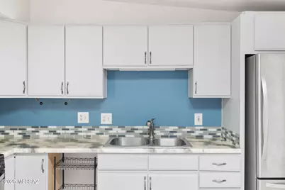 4041 N Kim Place, Tucson, AZ 85705 - Photo 9