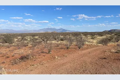 Wright Brothers Way #2/3, Sahuarita, AZ 85629 - Photo 1