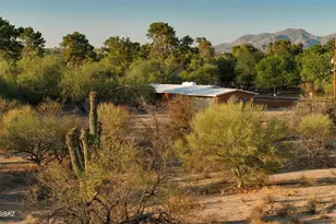 9745 N Calle Loma Linda, Oro Valley, AZ 85737 - Photo 15