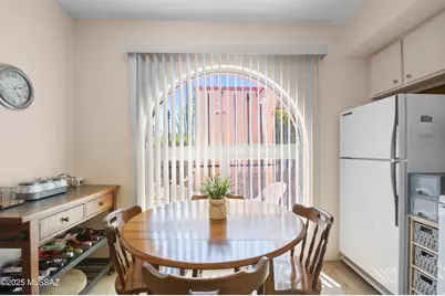 100 W Calle Del Ano, Green Valley, AZ 85614 - Photo 3