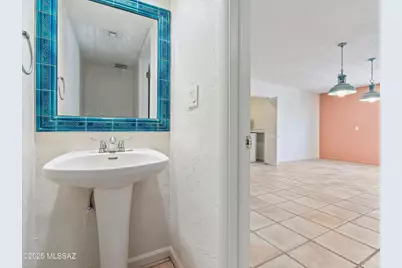 6401 N Camino Padre Isidoro, Tucson, AZ 85718 - Photo 27
