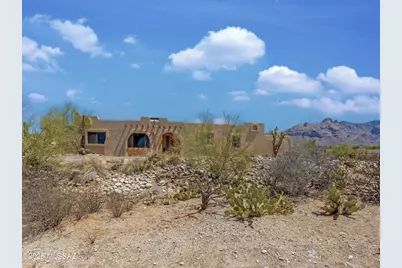 6401 N Camino Padre Isidoro, Tucson, AZ 85718 - Photo 3