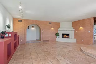 6401 N Camino Padre Isidoro, Tucson, AZ 85718 - Photo 15