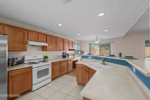 8151 S Placita Bilbao, Tucson, AZ 85747 - Photo 13