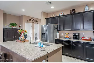 1123 E Lumberjack Trail, Sahuarita, AZ 85629 - Photo 13