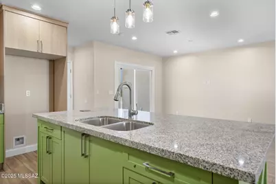 220 Calle Ranaculo, Rio Rico, AZ 85648 - Photo 9