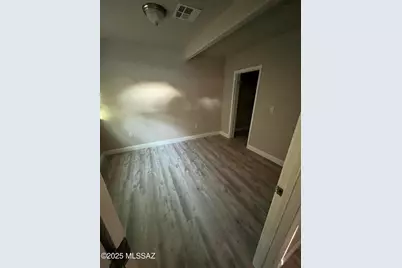 1385 E Hedrick Drive, Tucson, AZ 85719 - Photo 7