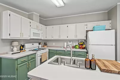 6420 N Sanders Road, Tucson, AZ 85743 - Photo 17