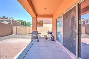 70 E Calle Vivaz, Green Valley, AZ 85614 - Photo 29
