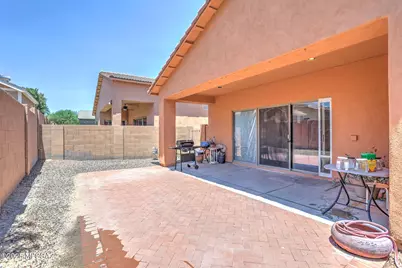 70 E Calle Vivaz, Green Valley, AZ 85614 - Photo 31