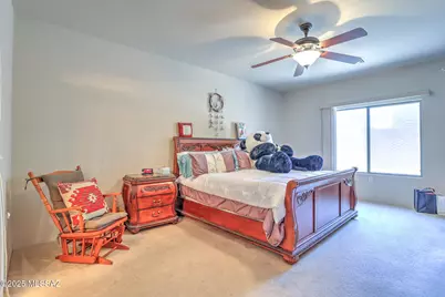 70 E Calle Vivaz, Green Valley, AZ 85614 - Photo 7