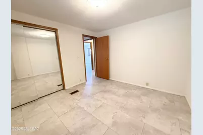 10675 N Kilimanjaro Avenue, Tucson, AZ 85737 - Photo 29
