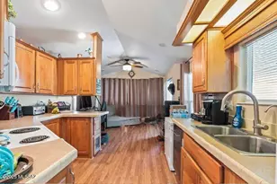8701 S Kolb Rd, Tucson, AZ 85756 - Photo 7