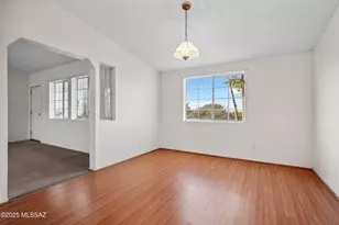 1074 N White Oak Pl, Oracle, AZ 85623 - Photo 13