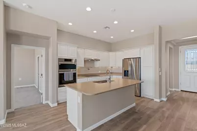 61935 E Skyview Way, Oracle, AZ 85623 - Photo 7
