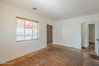 1515 E 12th Street, Tucson, AZ 85719 - Photo 9