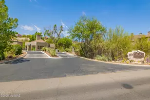 5855 N Kolb Rd, Tucson, AZ 85750 - Photo 37