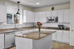 717 W Calle Canto Sereno, Sahuarita, AZ 85629 - Photo 11