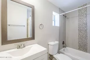 18 E Mac Iver Pl, Tucson, AZ 85705 - Photo 19