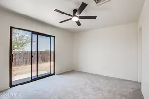 9305 S Vicki Dr, Tucson, AZ 85736 - Photo 19