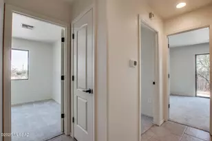 9305 S Vicki Dr, Tucson, AZ 85736 - Photo 13